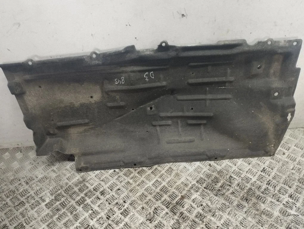 Külgmine põhjakaitse – Nissan Qashqai J12 (2021-)