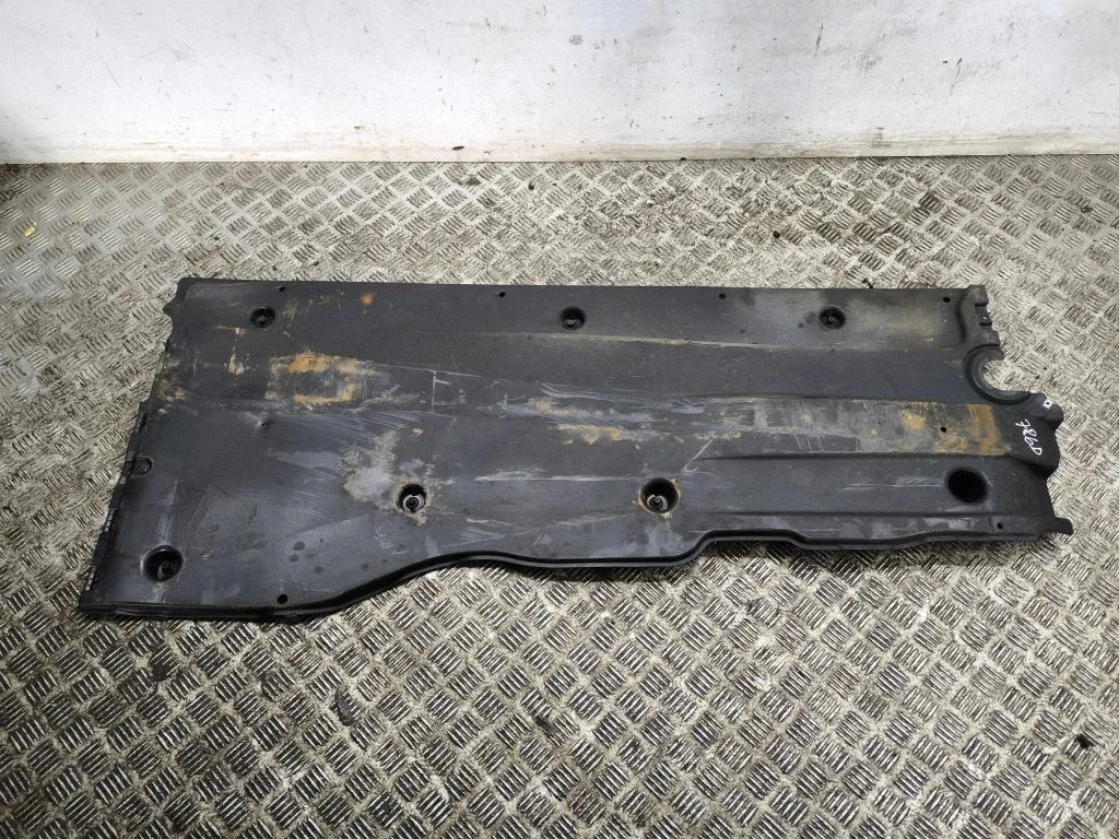 Külgmine põhjakaitse 5WA825202E