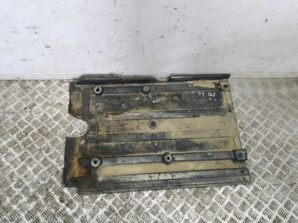 Side bottom protection 841353Z000