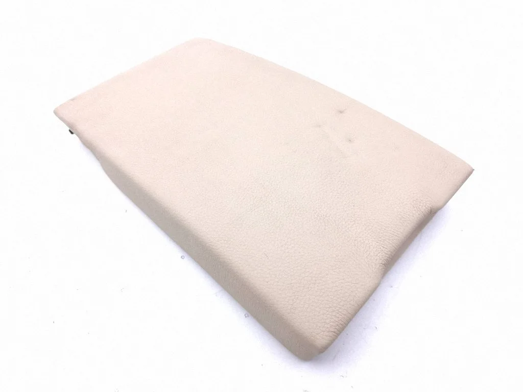 Rear seat armrest