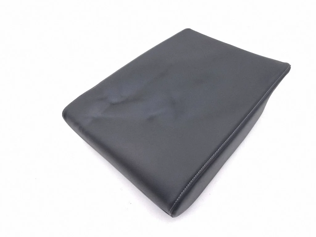 Rear seat armrest
