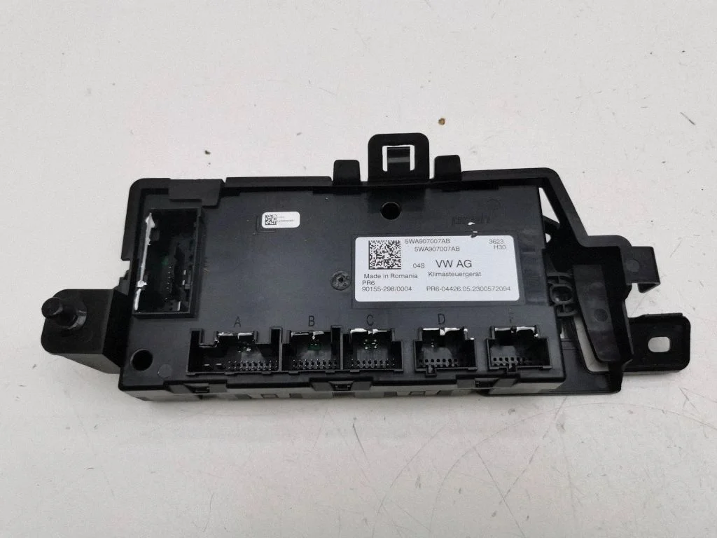 Air conditioner control unit module 5WA907007AB