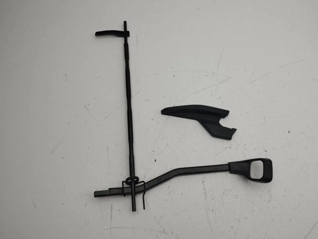 Seat adjustment handle 8P0881231