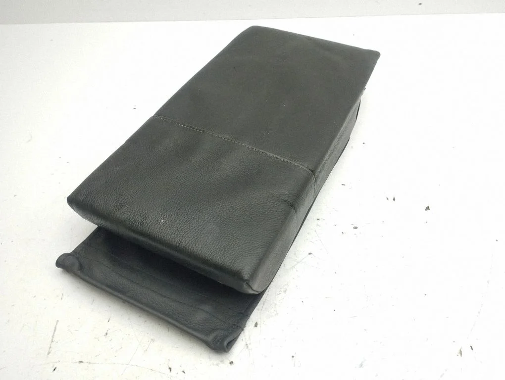Rear seat armrest
