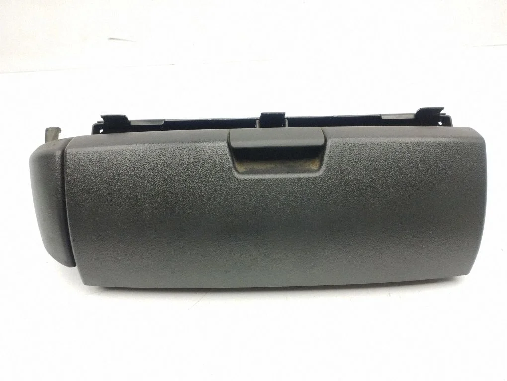 Front trunk storage compartment – Mercedes-Benz S-Class W221 (2005-2013)