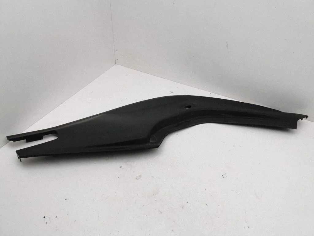 Front trunk storage compartment – Tesla Model S (2012-)
