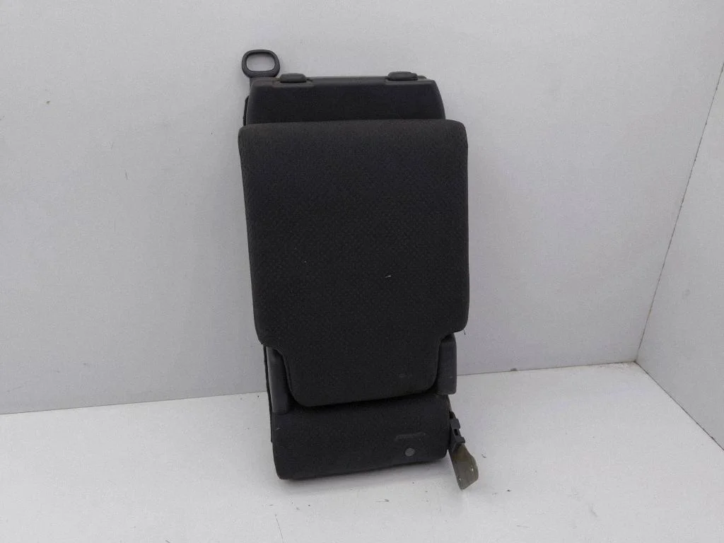 Rear seat armrest – Honda CR-V (2007-2012)