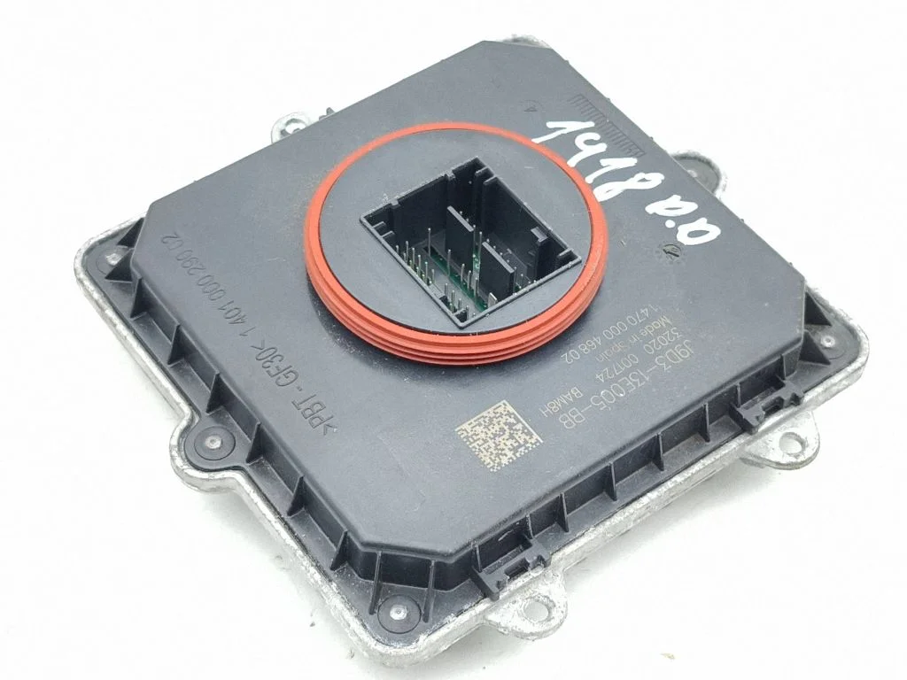 LED ballast control module J9D313E005BB