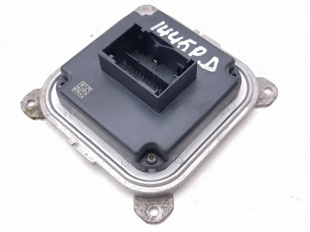 LED ballast control module 260555572R