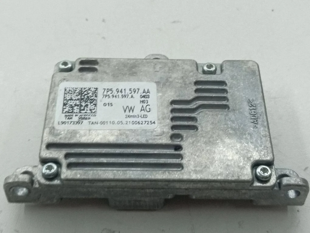 LED ballast control module 7P5941597AA
