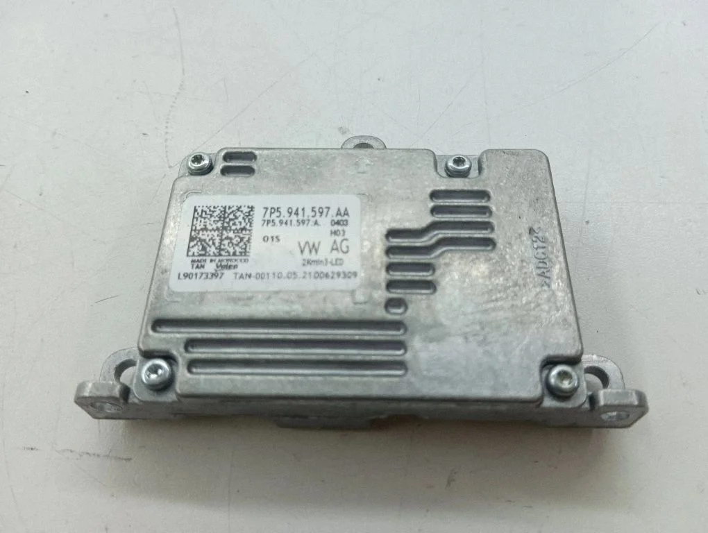 LED ballast control module 7P5941597AA