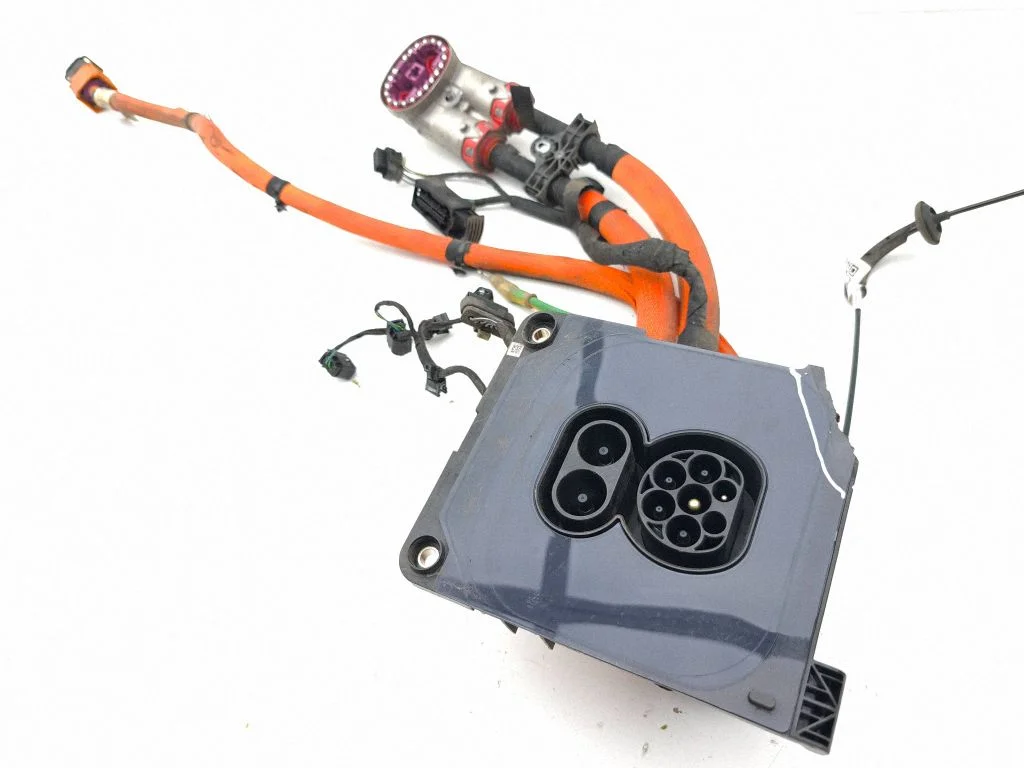 Gniazdo ładowania auta elektrycznego A2955406516