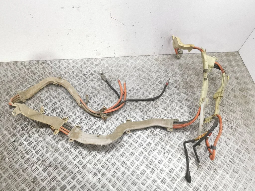 High voltage cable