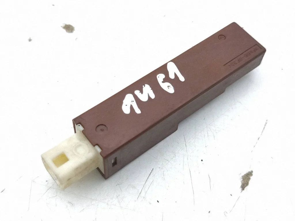 Bezatslēgas sistēmas antena X3D122