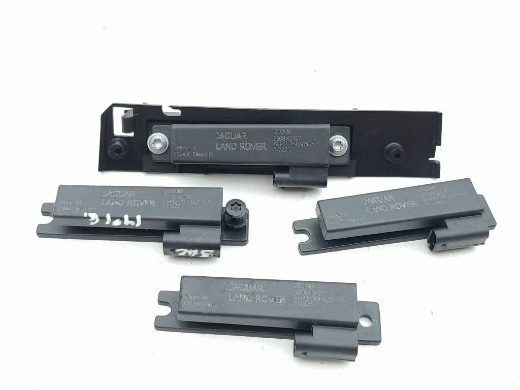 Keyless system antenna – Jaguar F-Pace (2016-)