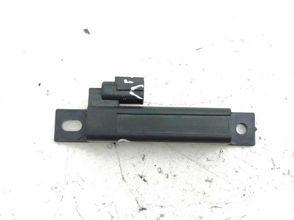 Keyless system antenna A0136744180012