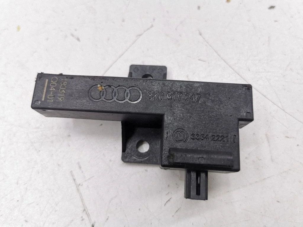 Keyless system antenna – Audi A6 S6 C7 4G (2011-2018)