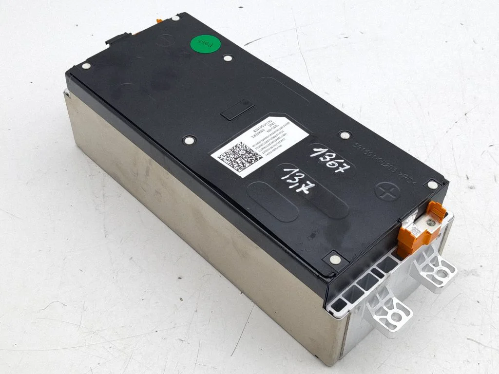 Hübriid-/elektriauto akuelement 83010001792