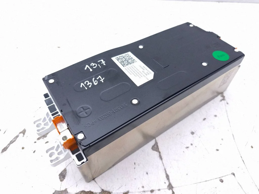 Hübriid-/elektriauto akuelement 83010001792