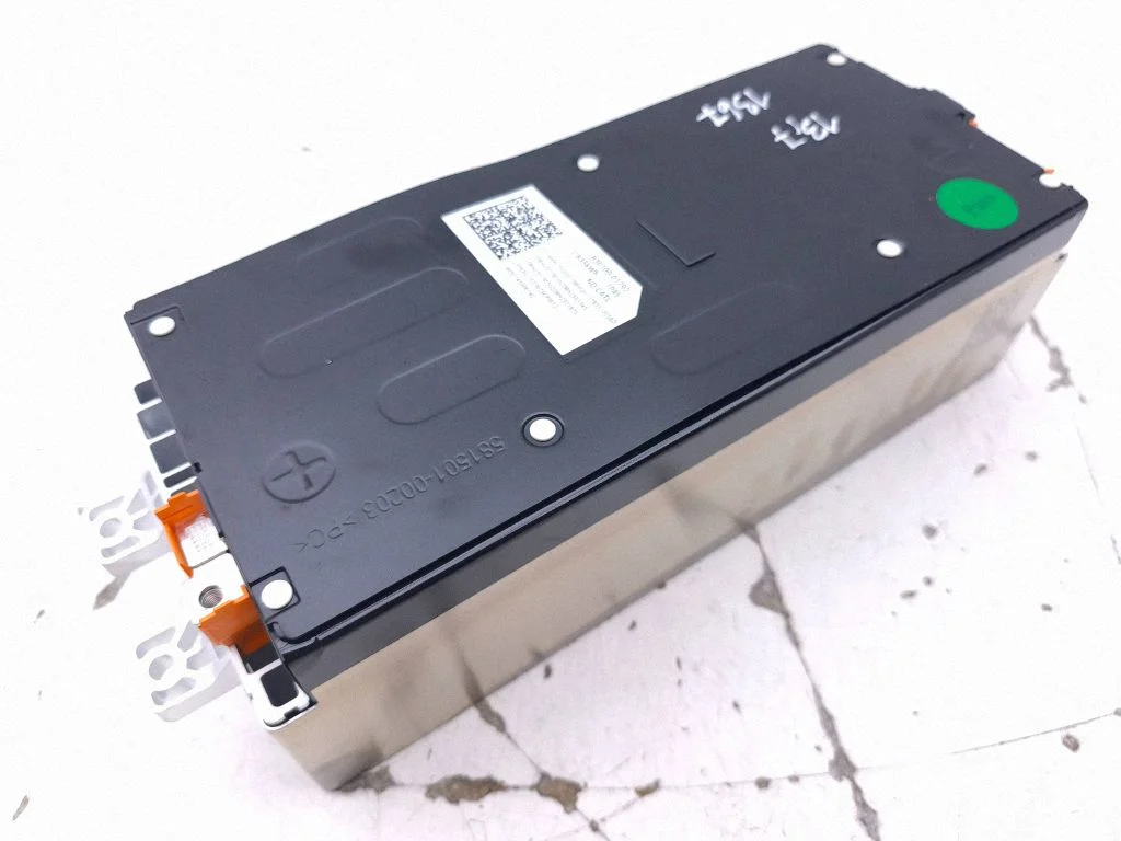 Hübriid-/elektriauto akuelement 83010001792