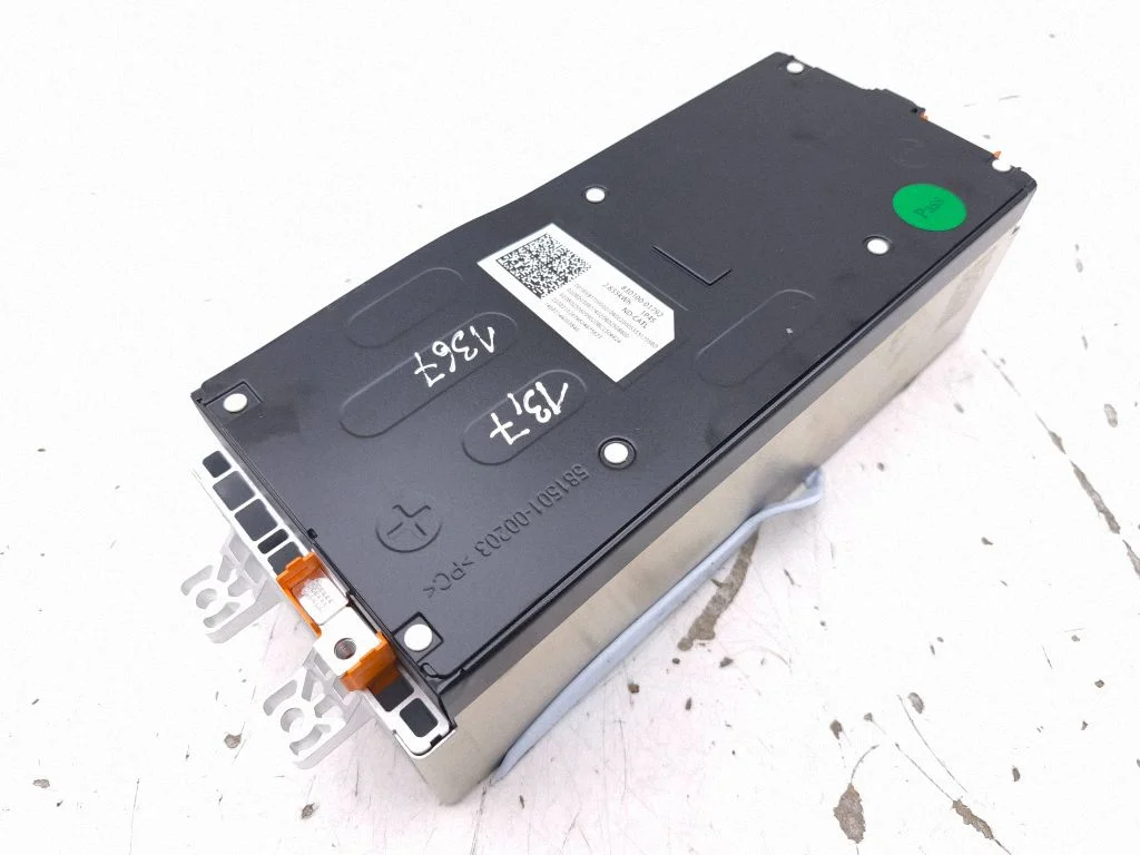 Hübriid-/elektriauto akuelement 83010001792