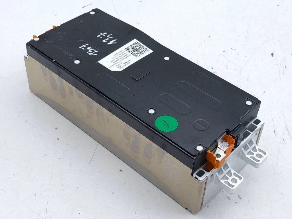 Hübriid-/elektriauto akuelement 83010001792