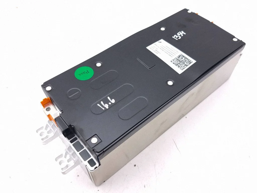 Hübriid-/elektriauto akuelement 83010001792