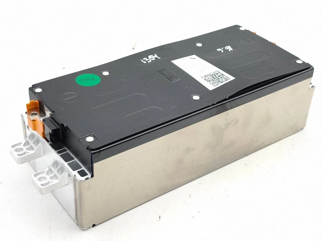 Hübriid-/elektriauto akuelement 83010001792