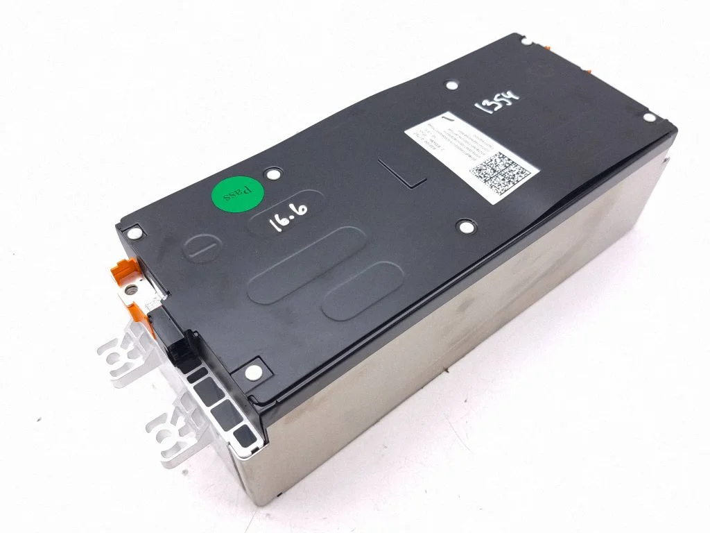 Hübriid-/elektriauto akuelement 83010001792
