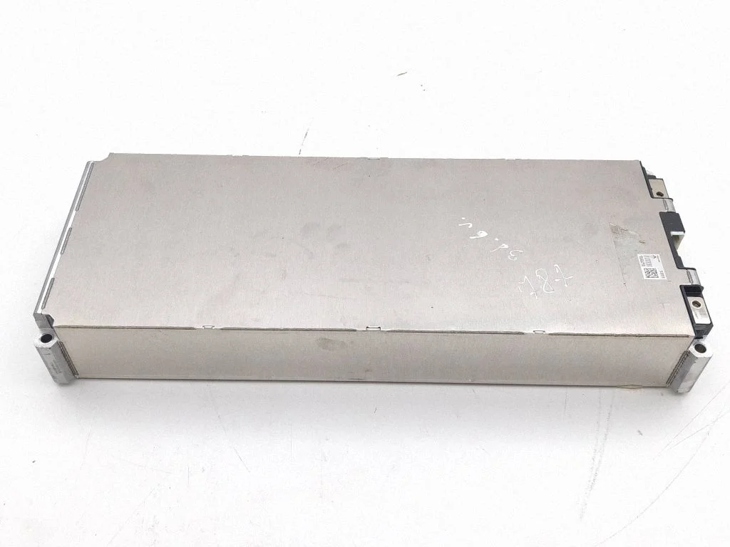 Hübriid-/elektriauto akuelement 295B98081R