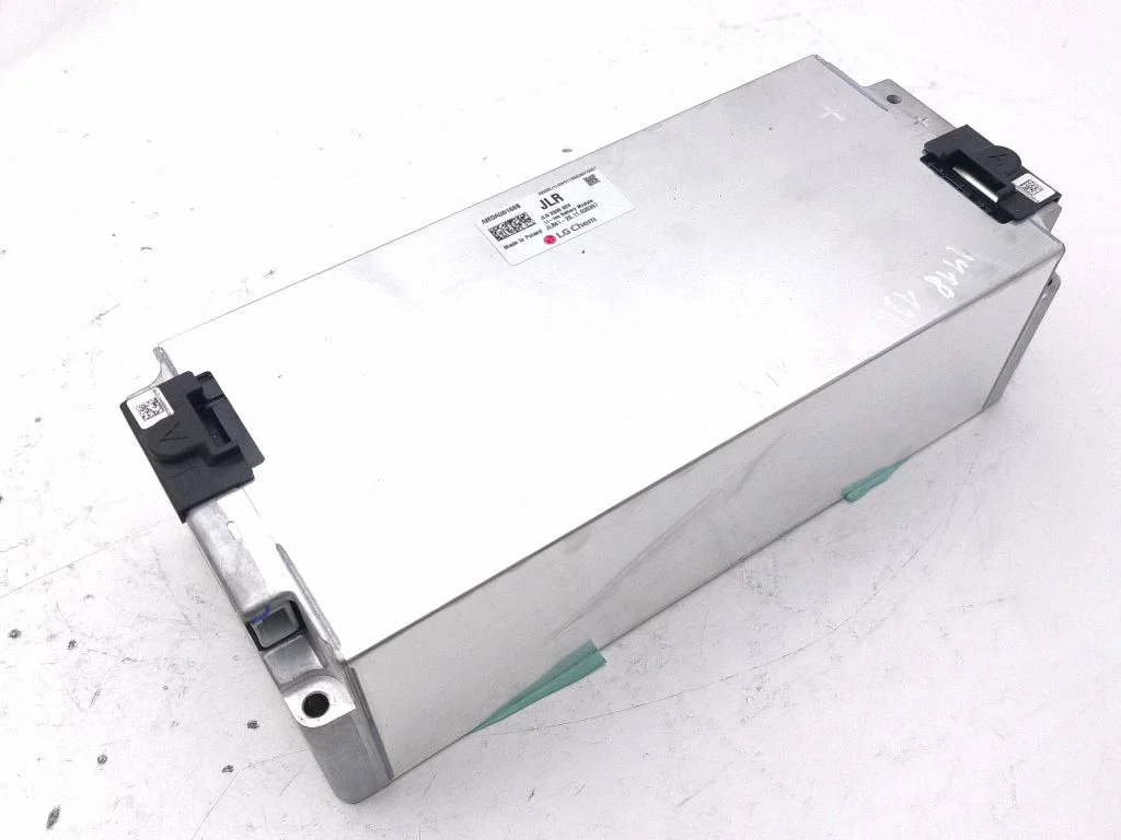 Hübriid-/elektriauto akuelement AMDAU0168B