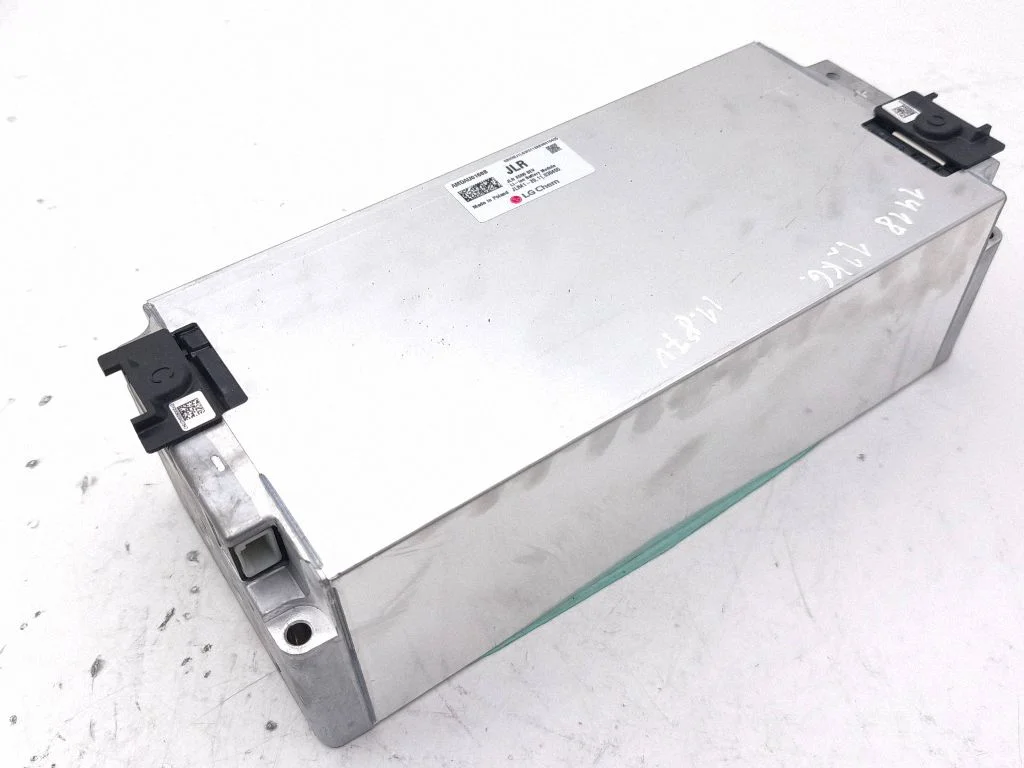 Hübriid-/elektriauto akuelement AMDAU0168B