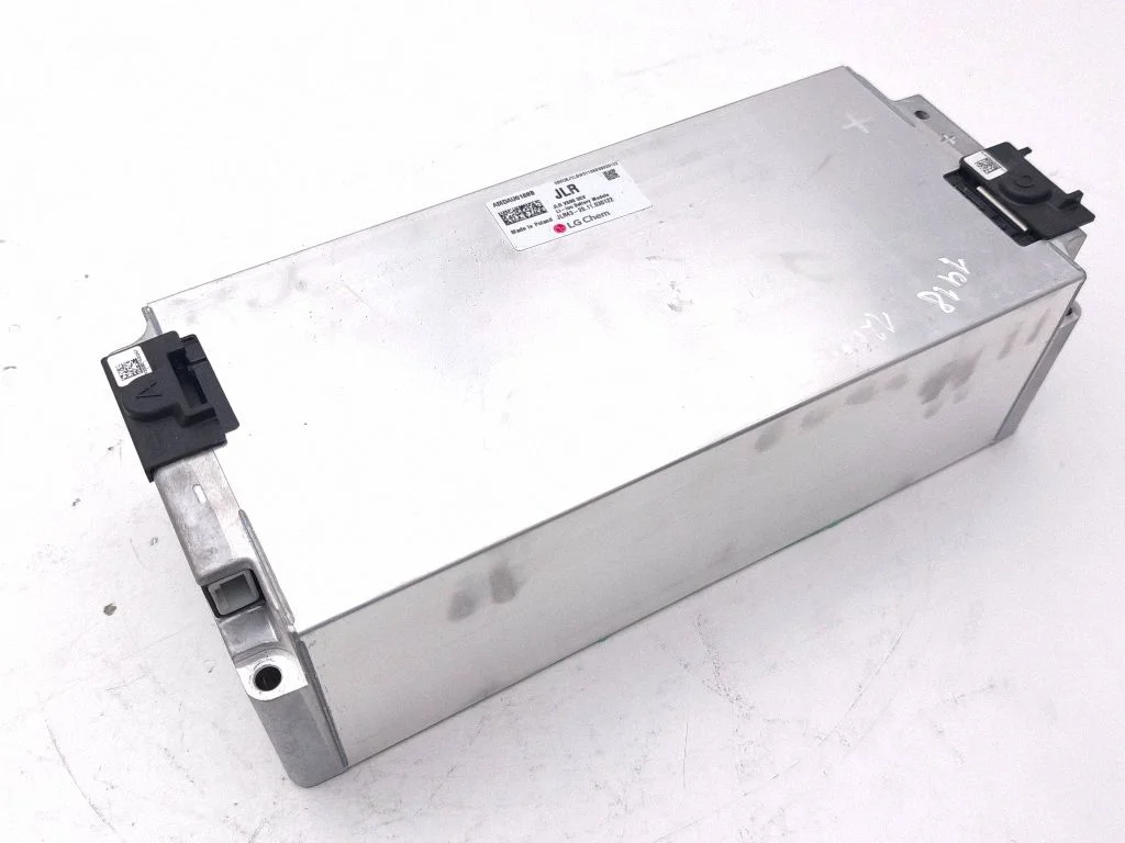 Hübriid-/elektriauto akuelement AMDAU0168B