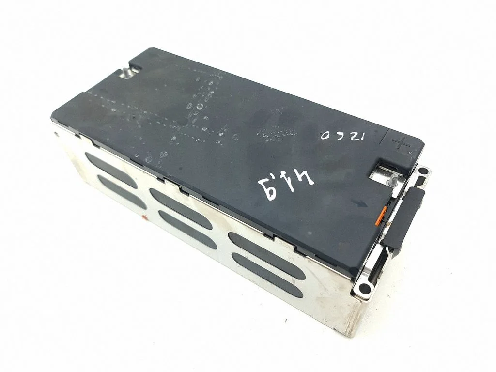 Hybrid / Electric Car Battery Cell LX6810C767AD