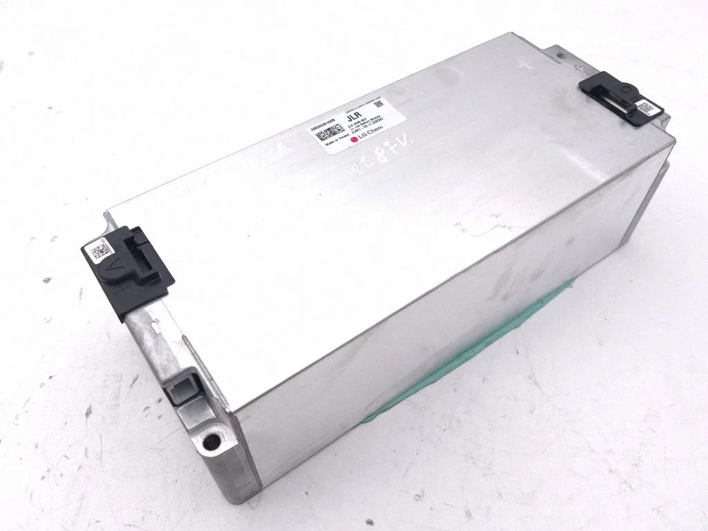 Hübriid-/elektriauto akuelement AMD4U0168B