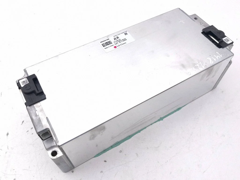 Hübriid-/elektriauto akuelement AMDAU0168B