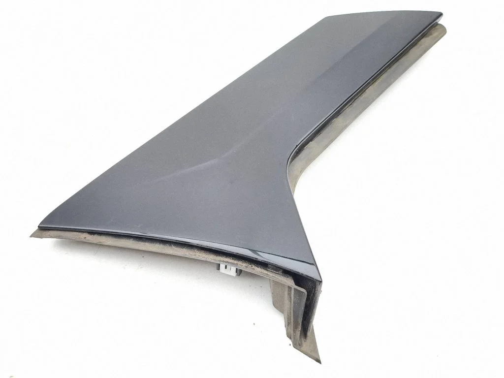 Rear glass trim – Citroen DS7 Crossback (2017-)