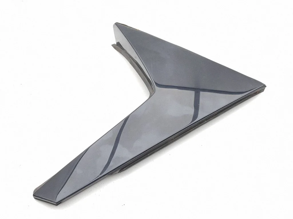 Rear glass trim – Peugeot 5008 II (2016-)