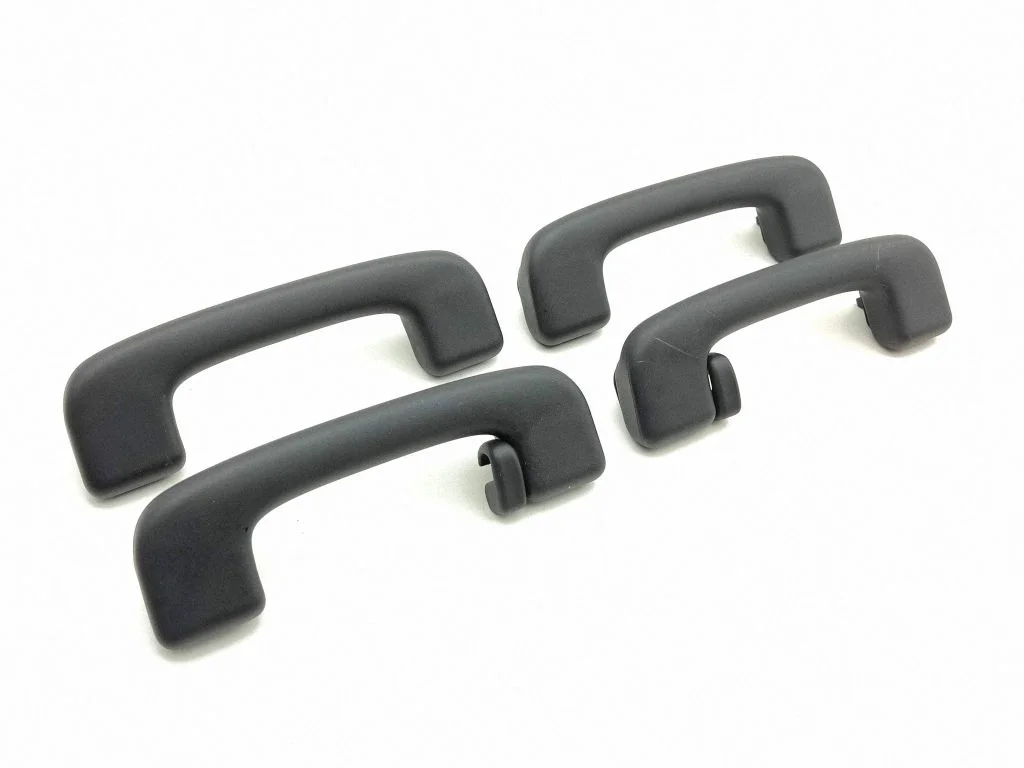 A set of handles for the ceiling – Ford Kuga III (2020-)