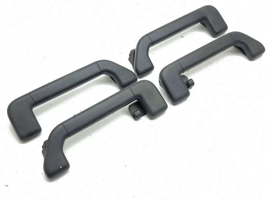 A set of handles for the ceiling – Porsche Cayenne (92A) (2010-2017)