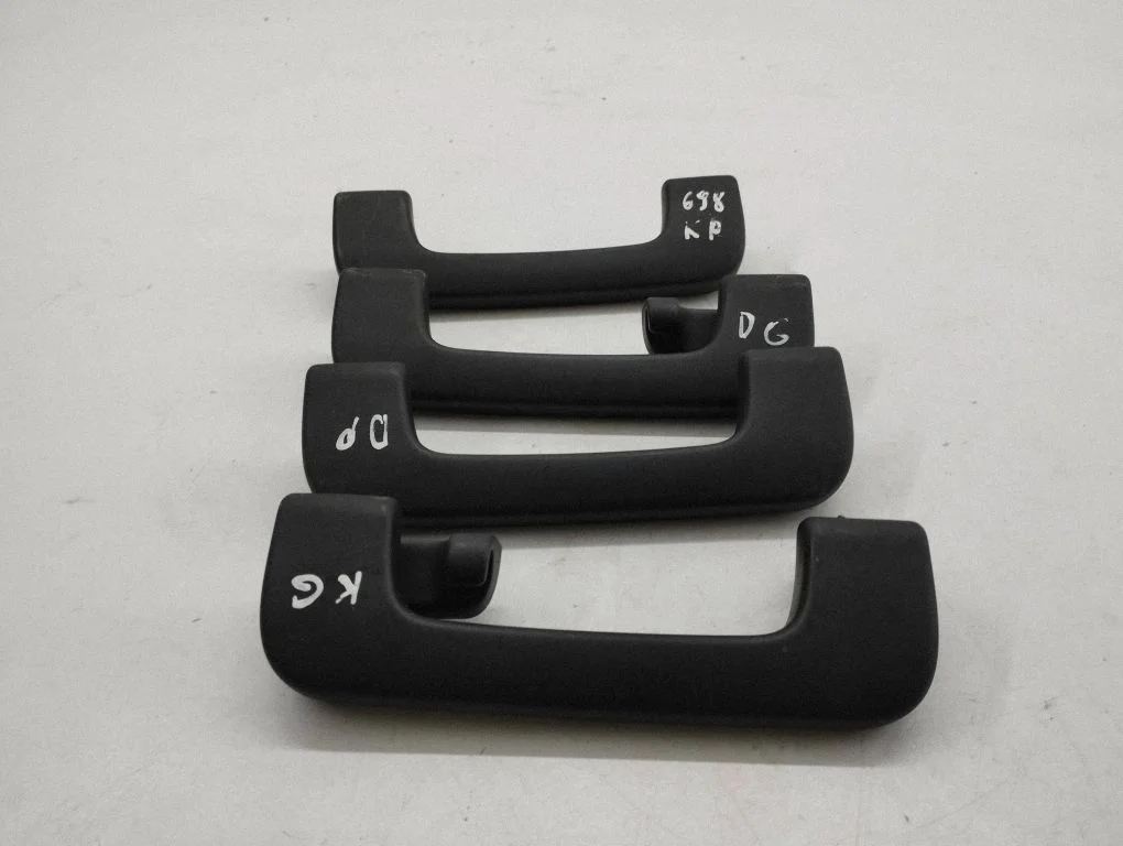 Lae käepidemete komplekt – Audi Q7 4L (2005-2015)