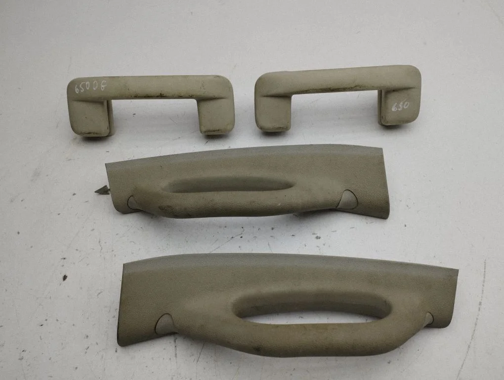 Griestu rokturu komplekts – Chrysler Town & Country V (2008-2016)