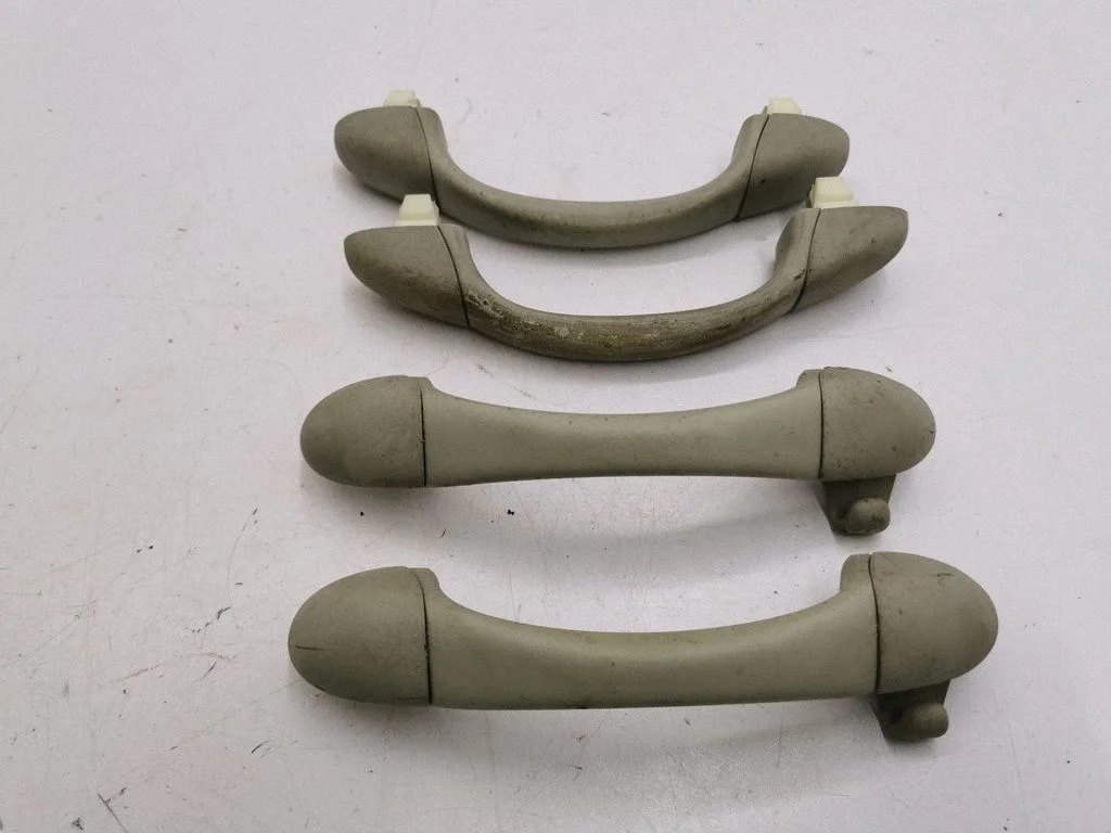 A set of handles for the ceiling – Saab 9-3 Ver2 (2003-2007)