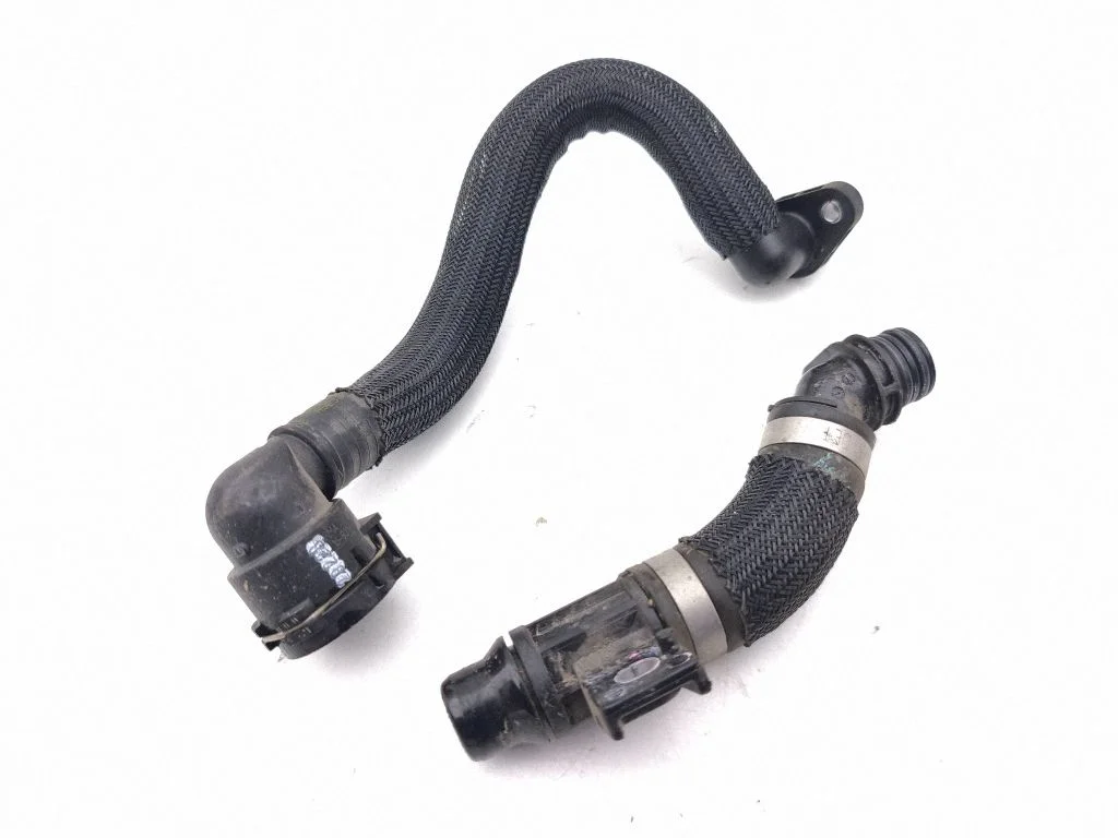 Hybrid/electric vehicle battery cooling hoses/tubes A5E30027712A