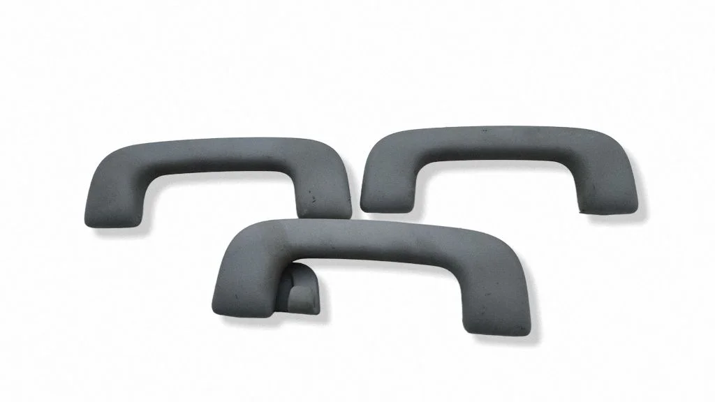 A set of handles for the ceiling 85342D4000