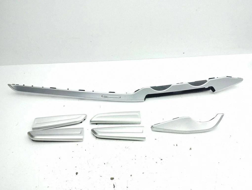 Interior decorative trim set 81C853189A