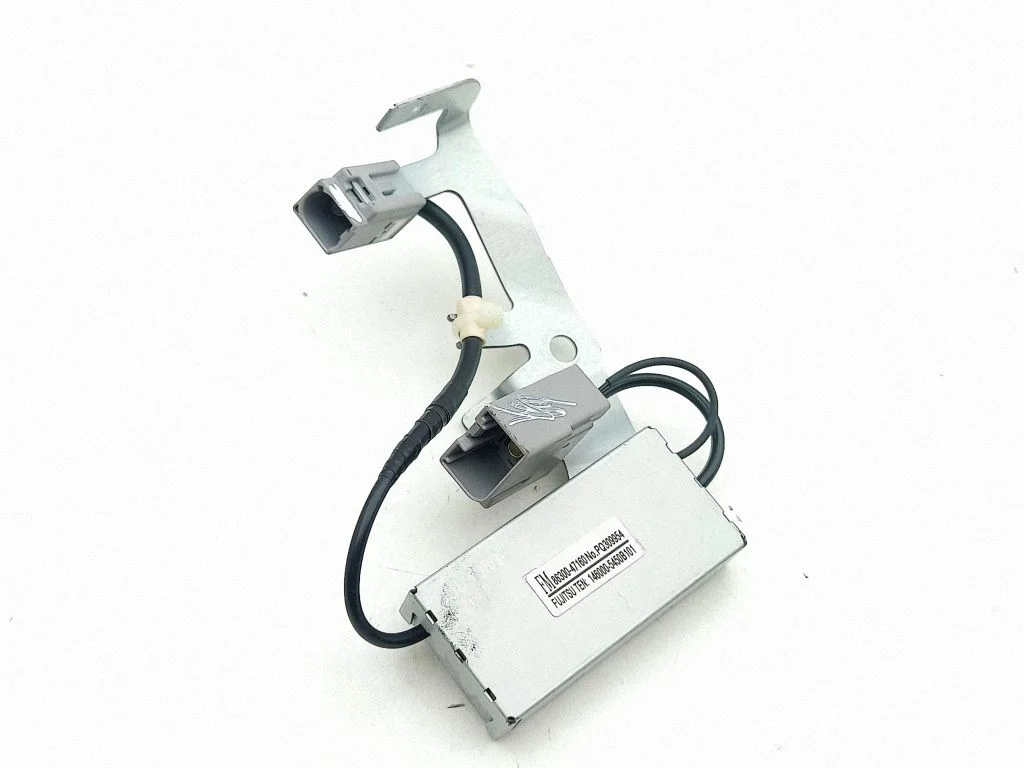 Aerial antenna amplifier – Toyota Prius (XW50) (2015-2023)