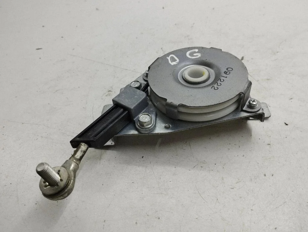 Tailgate check strap stopper