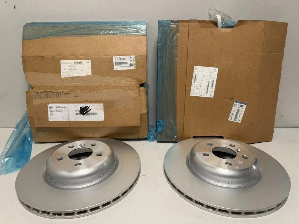 Tagumine piduriketas – BMW i4 (2021-)