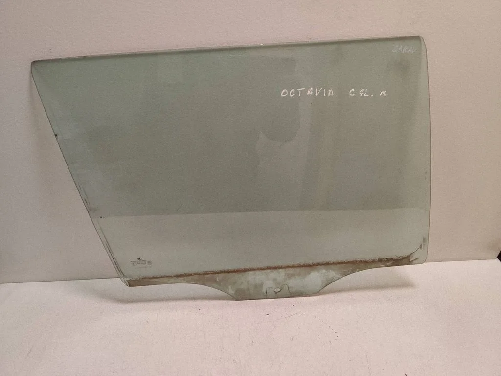 Rear door window glass – Skoda Octavia Mk2 (1Z) (2004-2013)